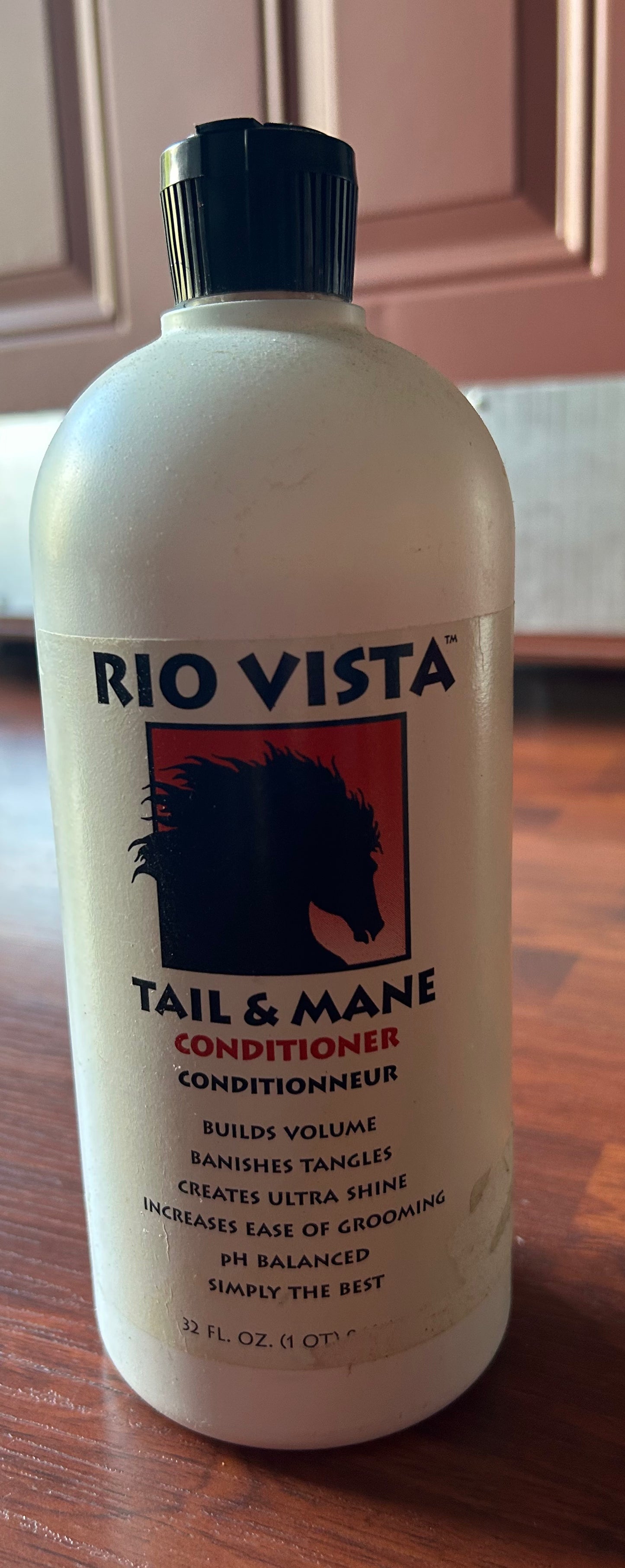 Rio vista mane & tail conditioner 3/4 full
