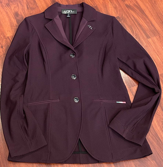 AA motionlite medium plum (primatova) show jacket. Mesh for cooling. Brand new