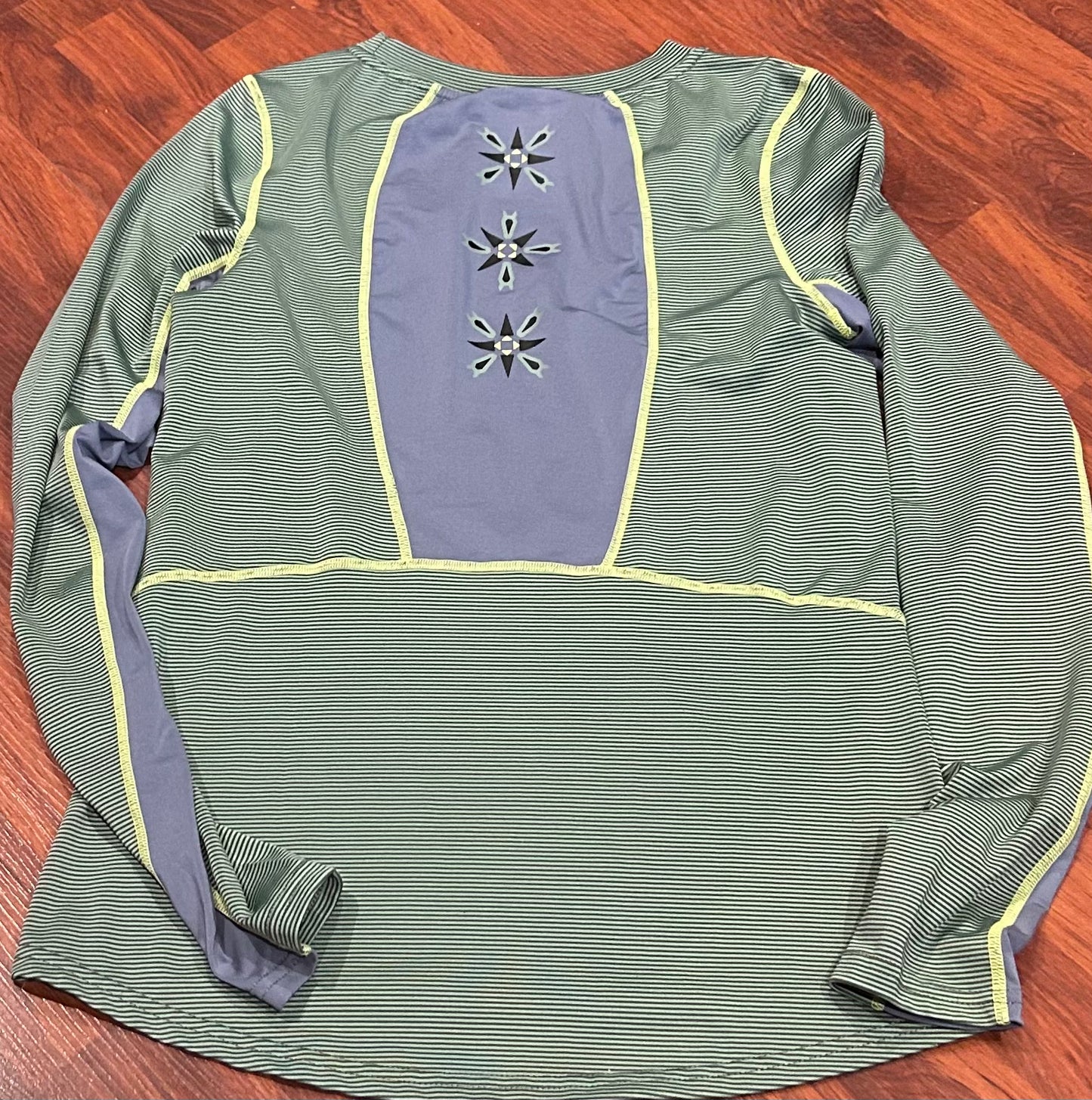 Kerrits XS green long sleeve