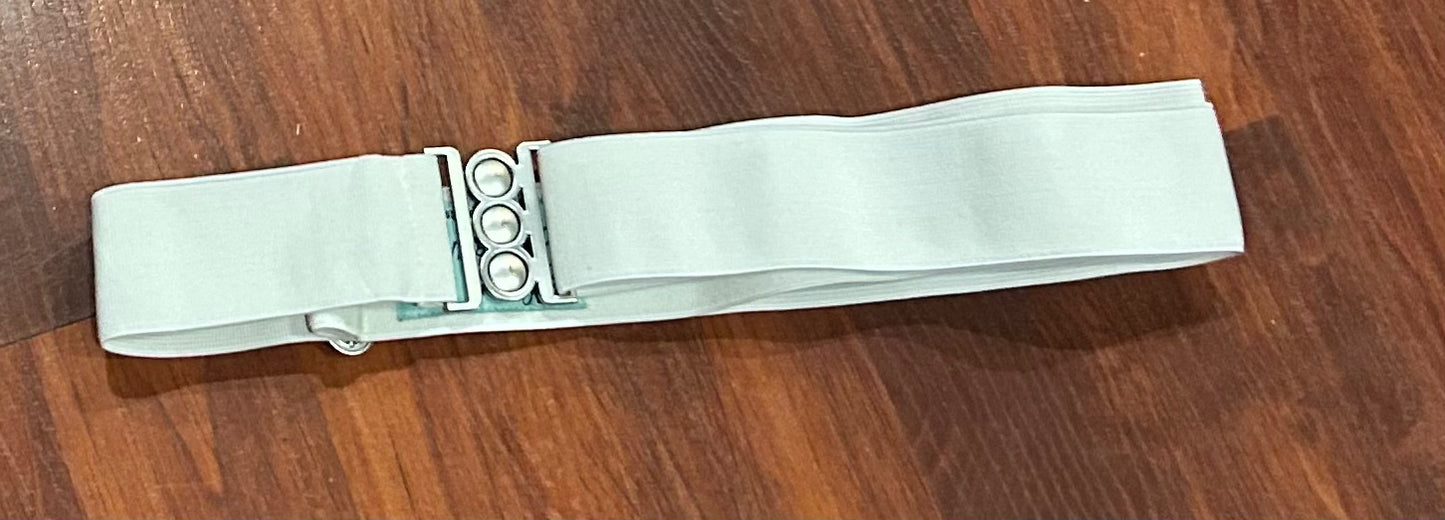 Unbelt white