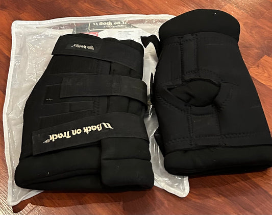 Back on track medium hock boots