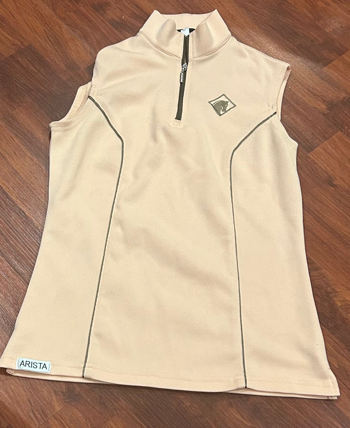 Arista XS peach sleeveless shirt 1/4 zip