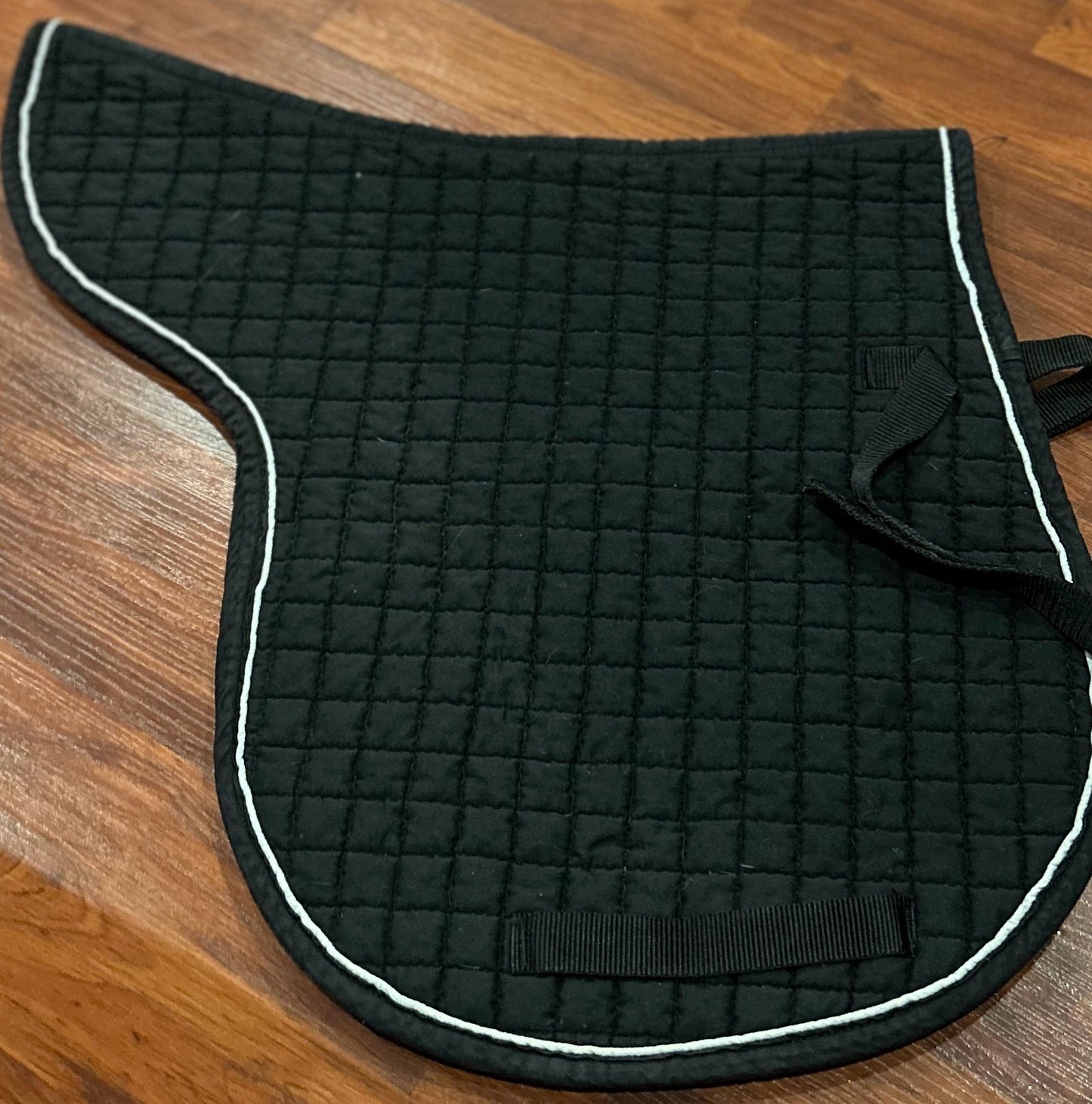 Navy shaped pad