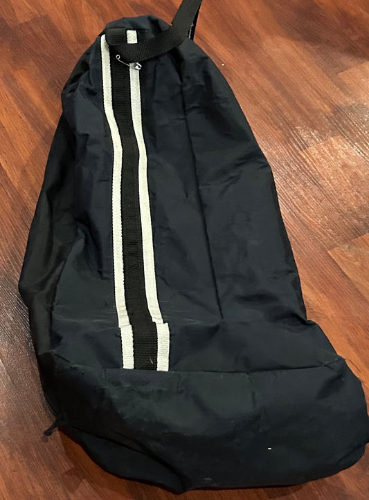 23” tall boot bag