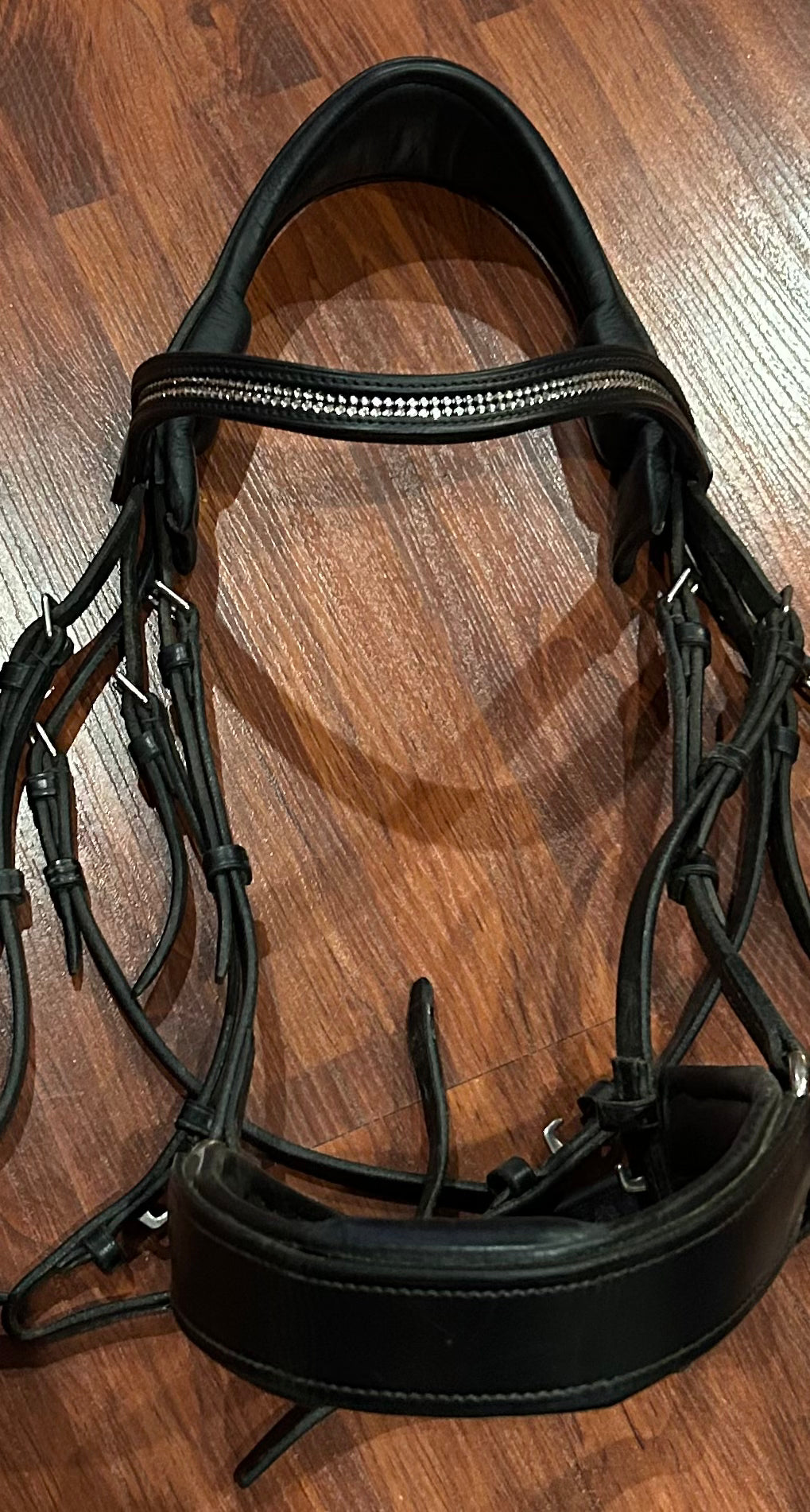 Fairfax standard size double Cavesson bridle. Diamonte browband