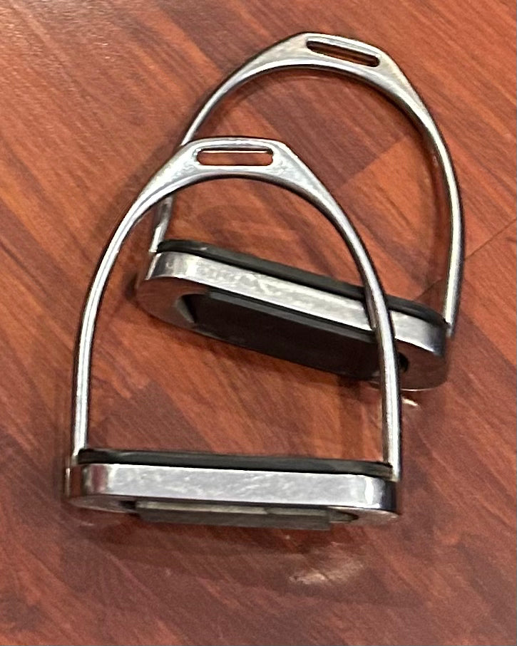 4.75” stirrup irons
