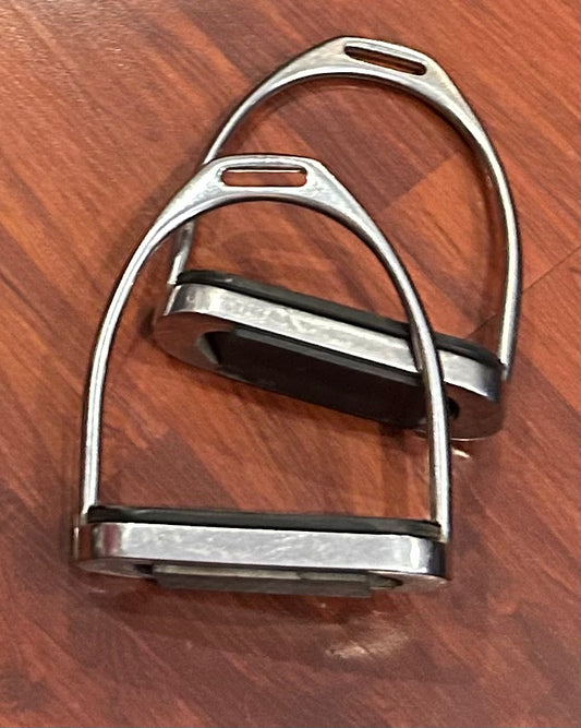 4.75” stirrup irons