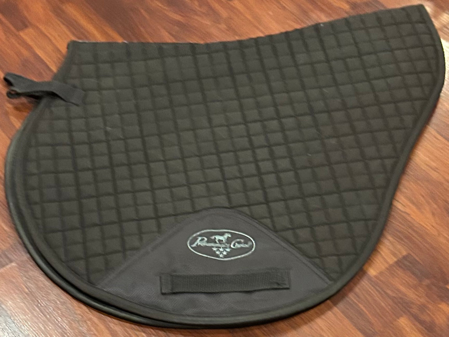 Professional choice brown shaped / jumper pad. Needs washed