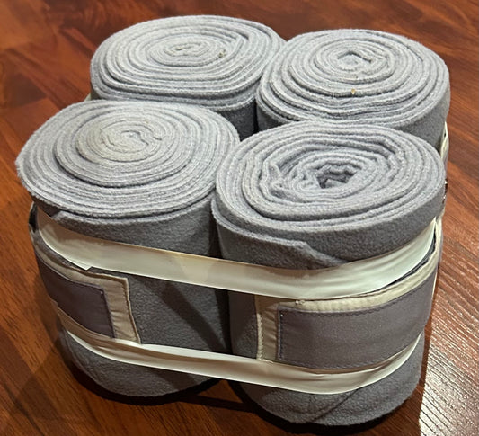 Ps of Sweden Lilac polo wraps. Lightly used. 3.5m