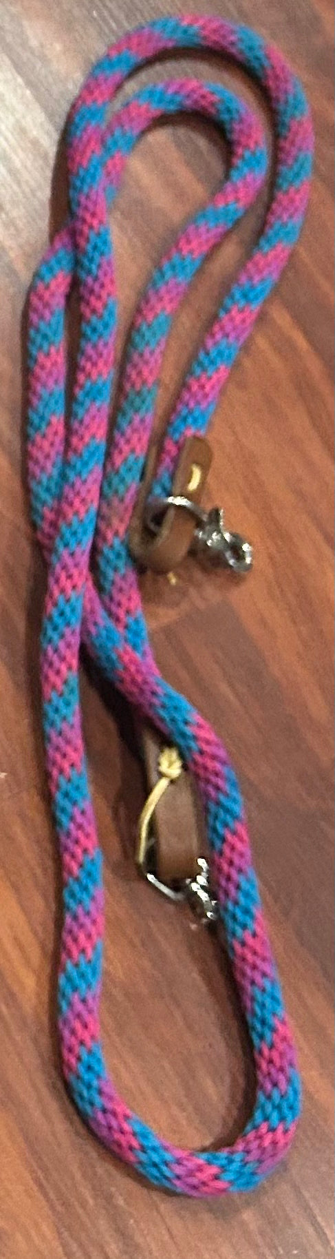 Weaver Pink and blue gaming reins