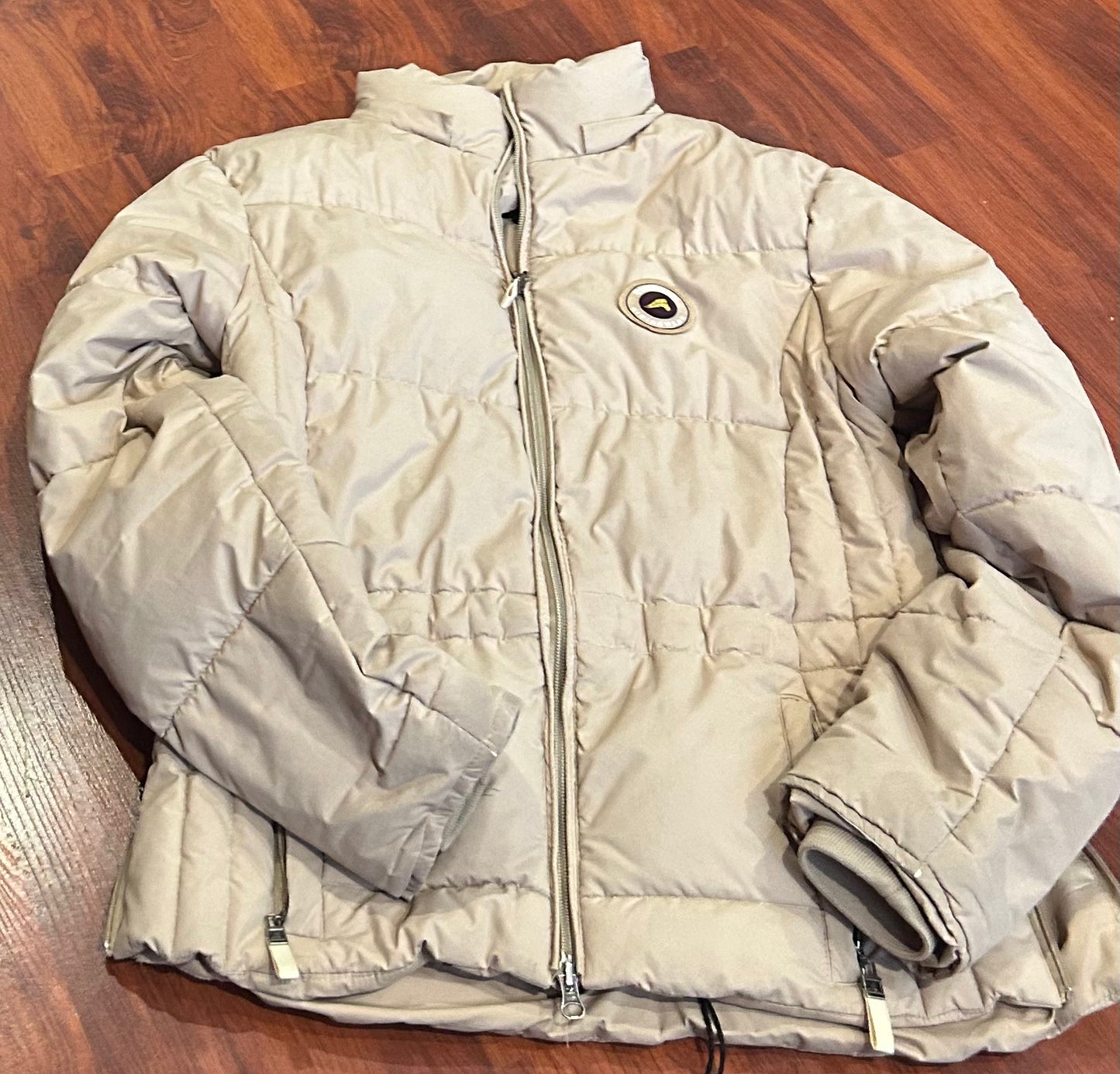 Euro Star small tan down jacket