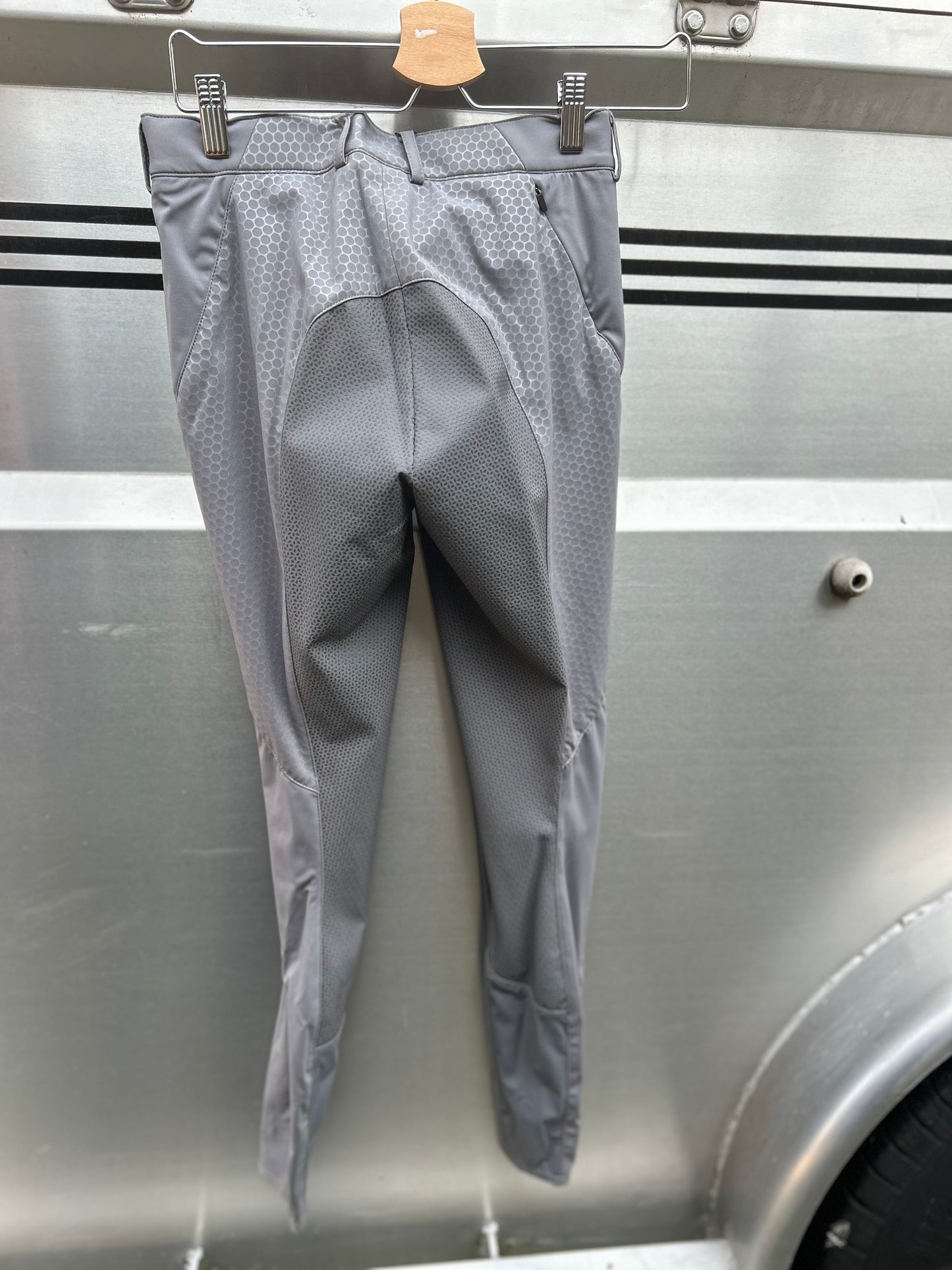 26R Euro Star Breeze grey full seat breeches