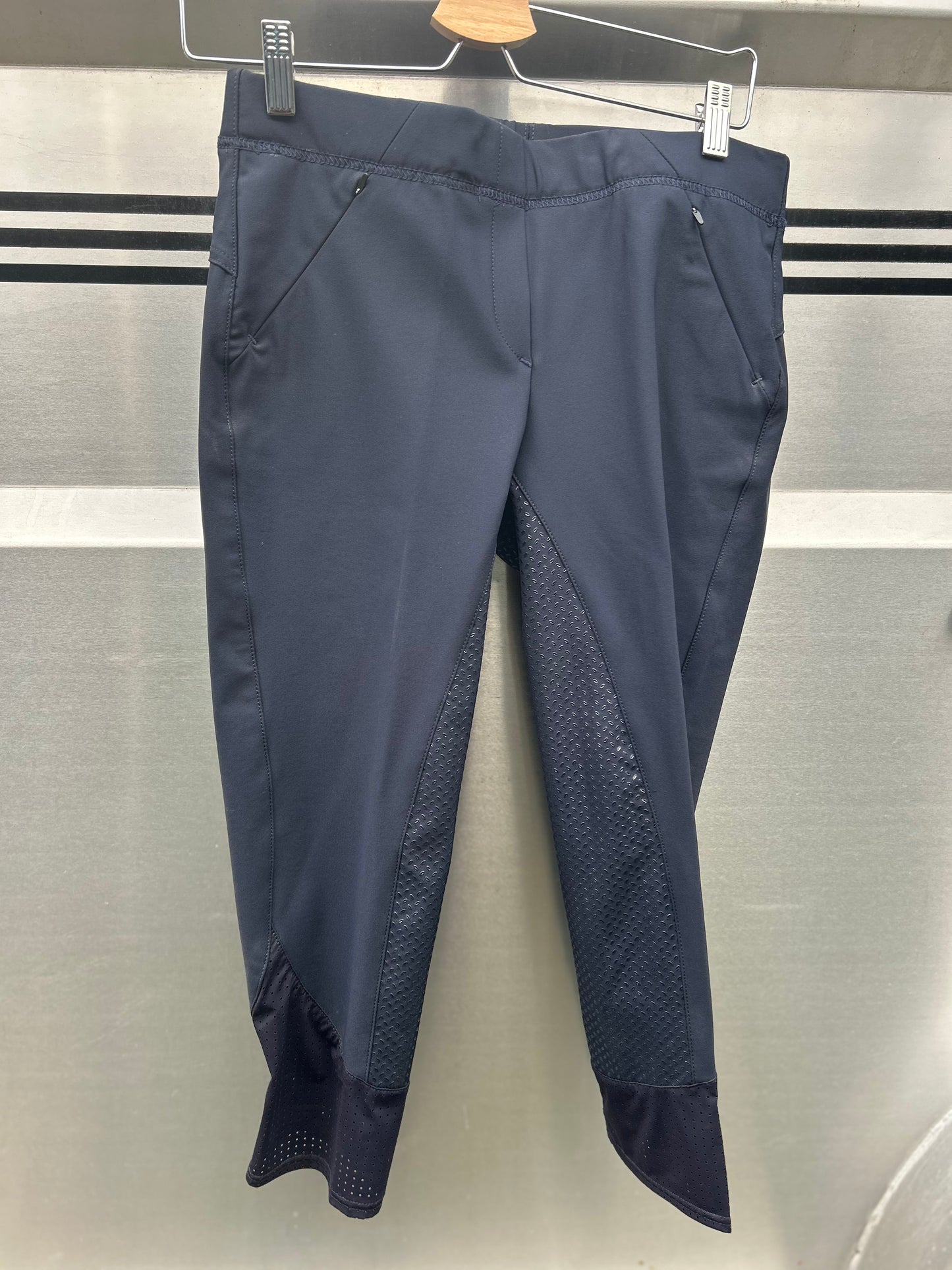 28L Euro Star venti navy full seat breeches