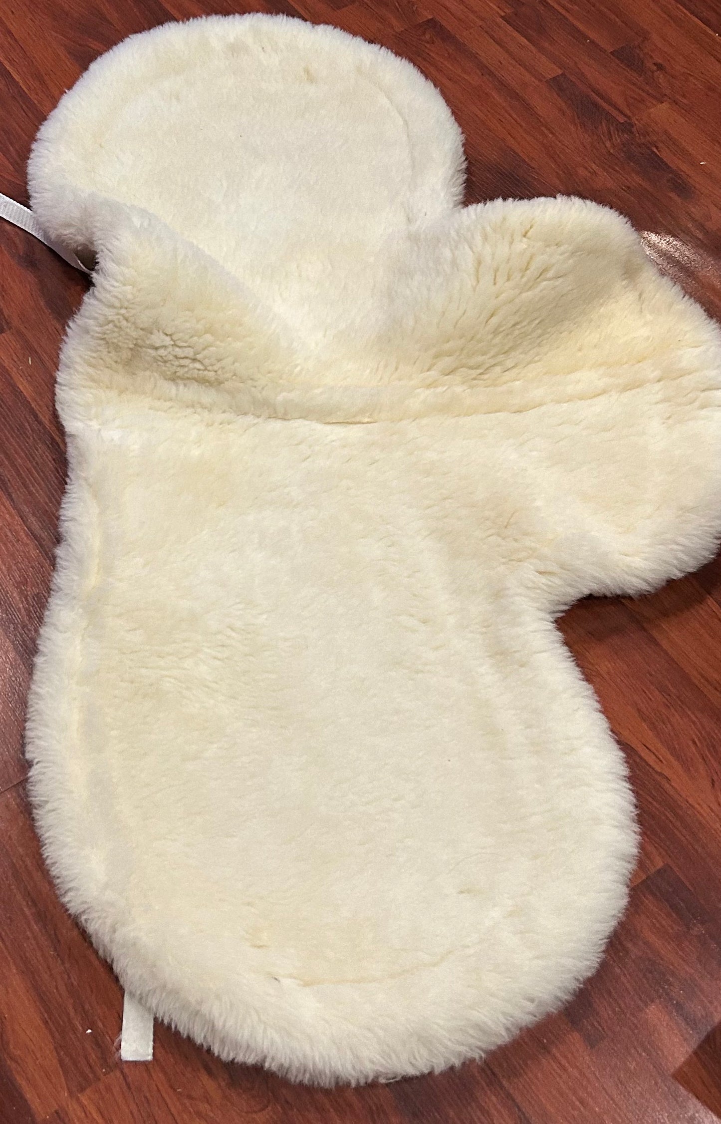 NuuMed's HiWither Original Wool Numnah large. In as new condition