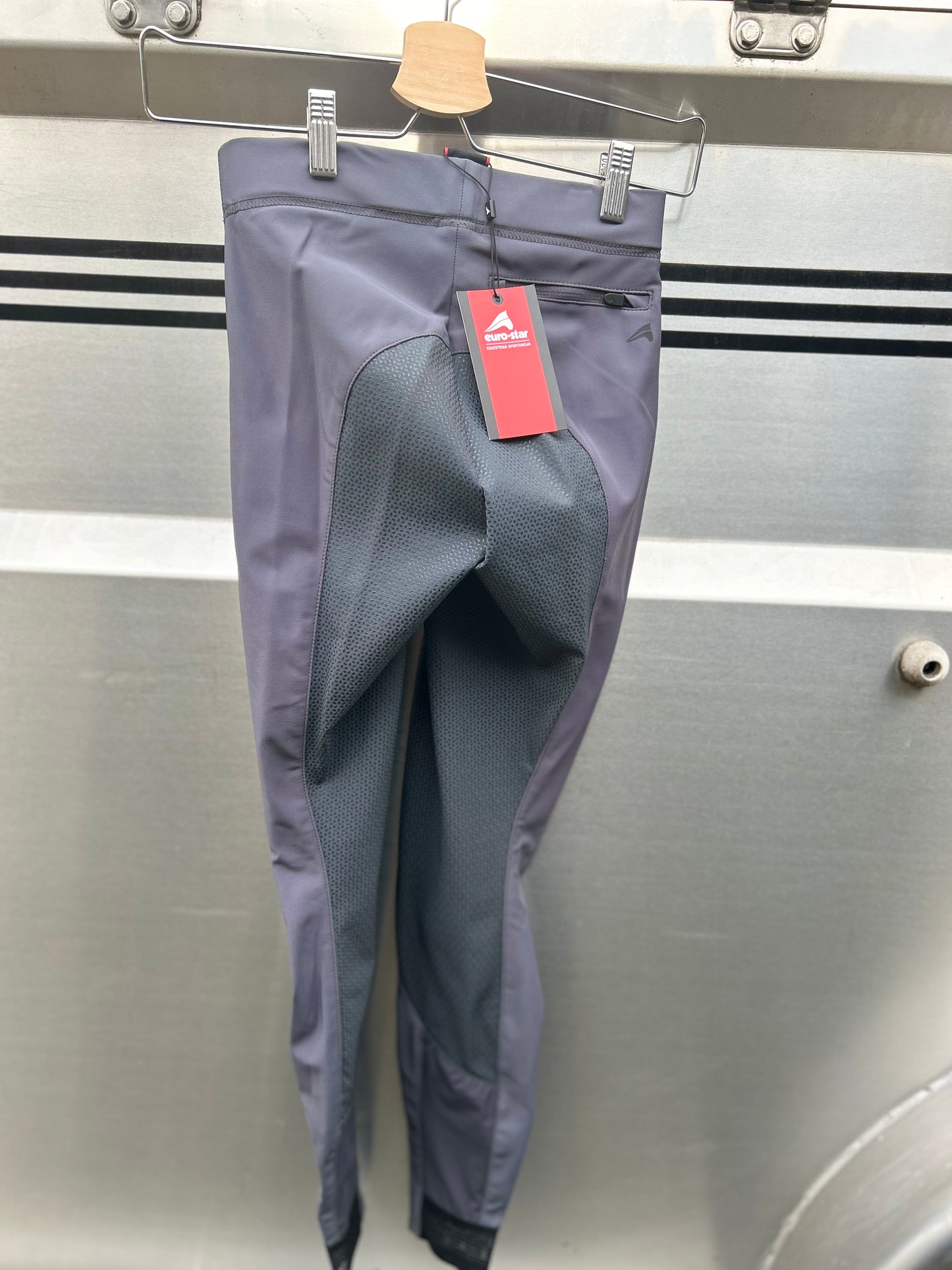 20R Euro Star Ebony full seat breeches