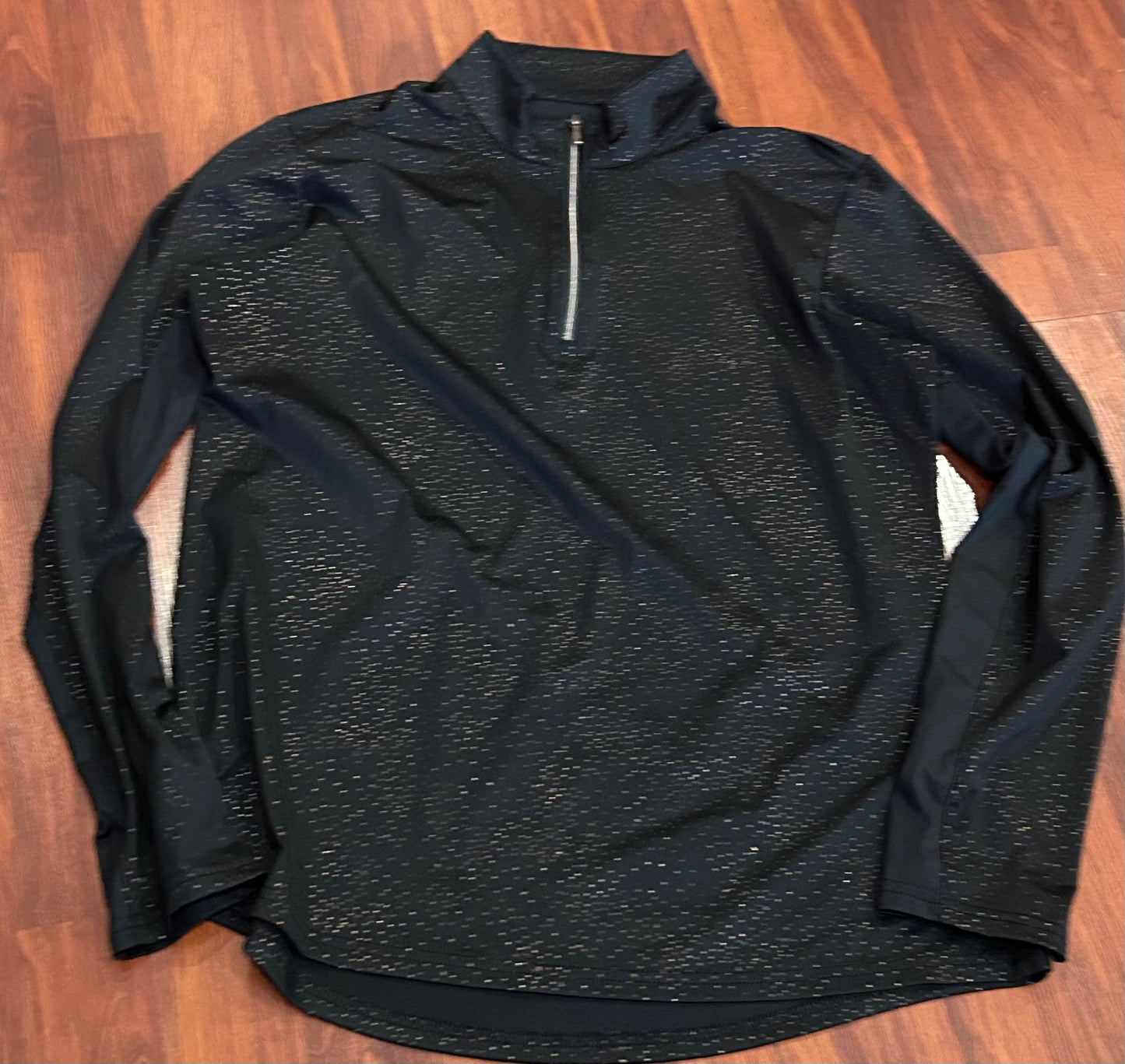 San soleil black with gold long sleeve 1/4 zip shirt