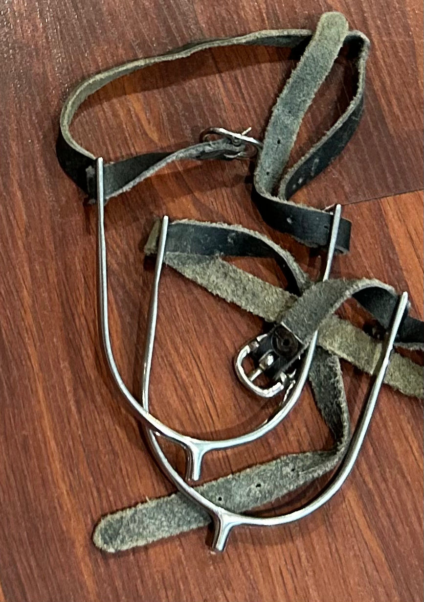 Nub spurs with older straps