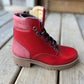 Kingsley size 38 Regina red.