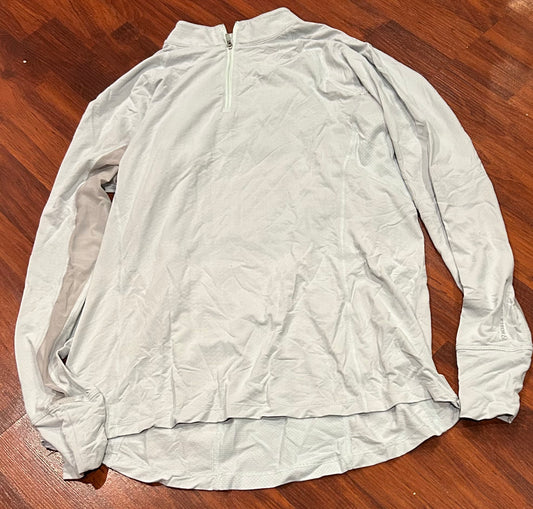 Noble outfitters XL very light blue sun shirt long sleeve