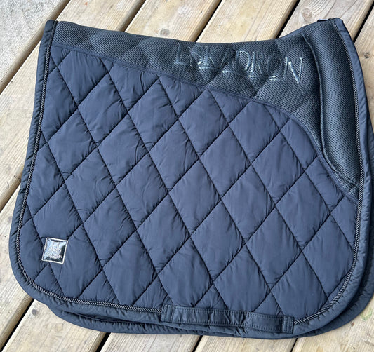 Eskadron heritage black dressage pad