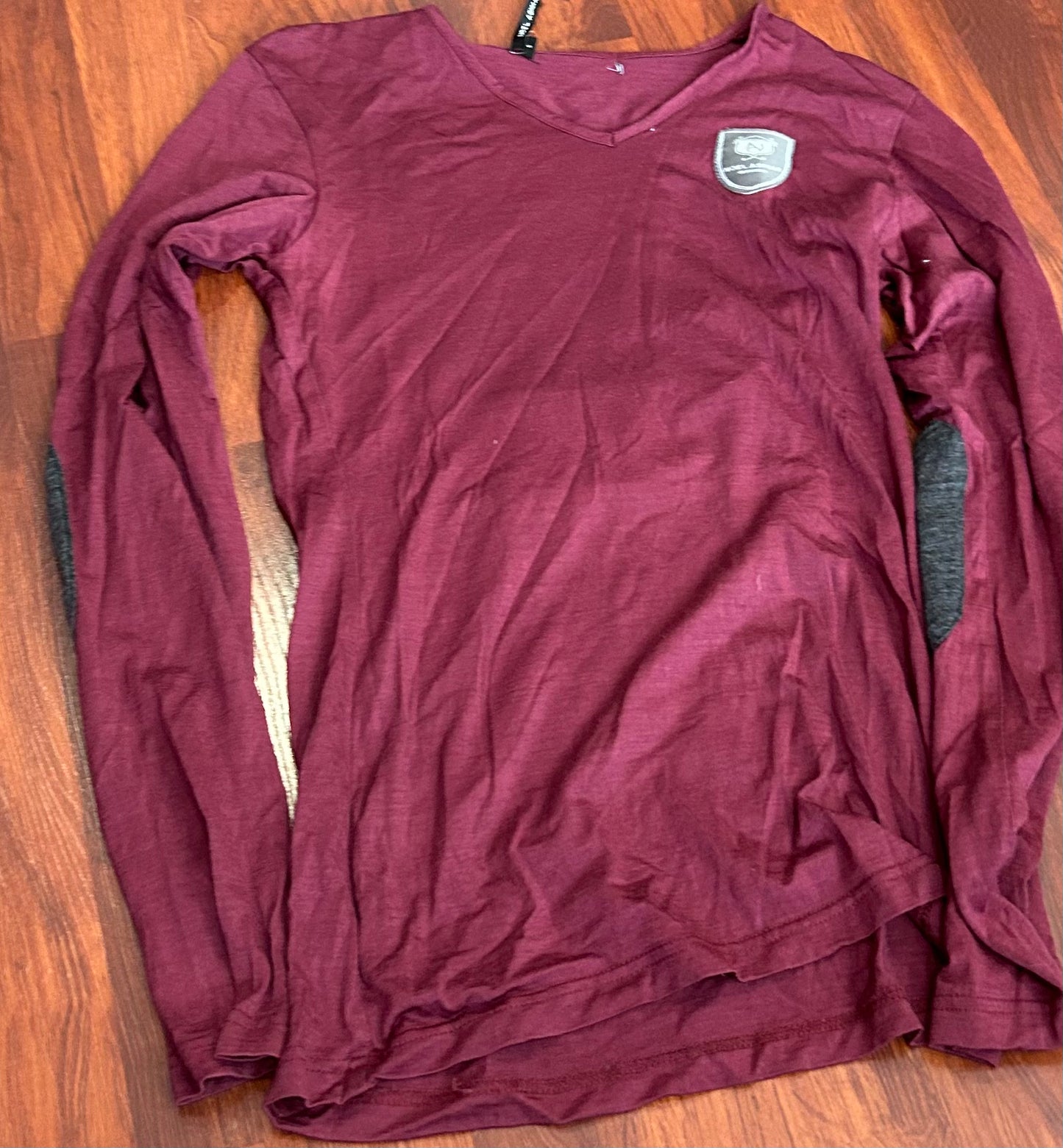 Asmar wine coloured small long sleeve v neck
