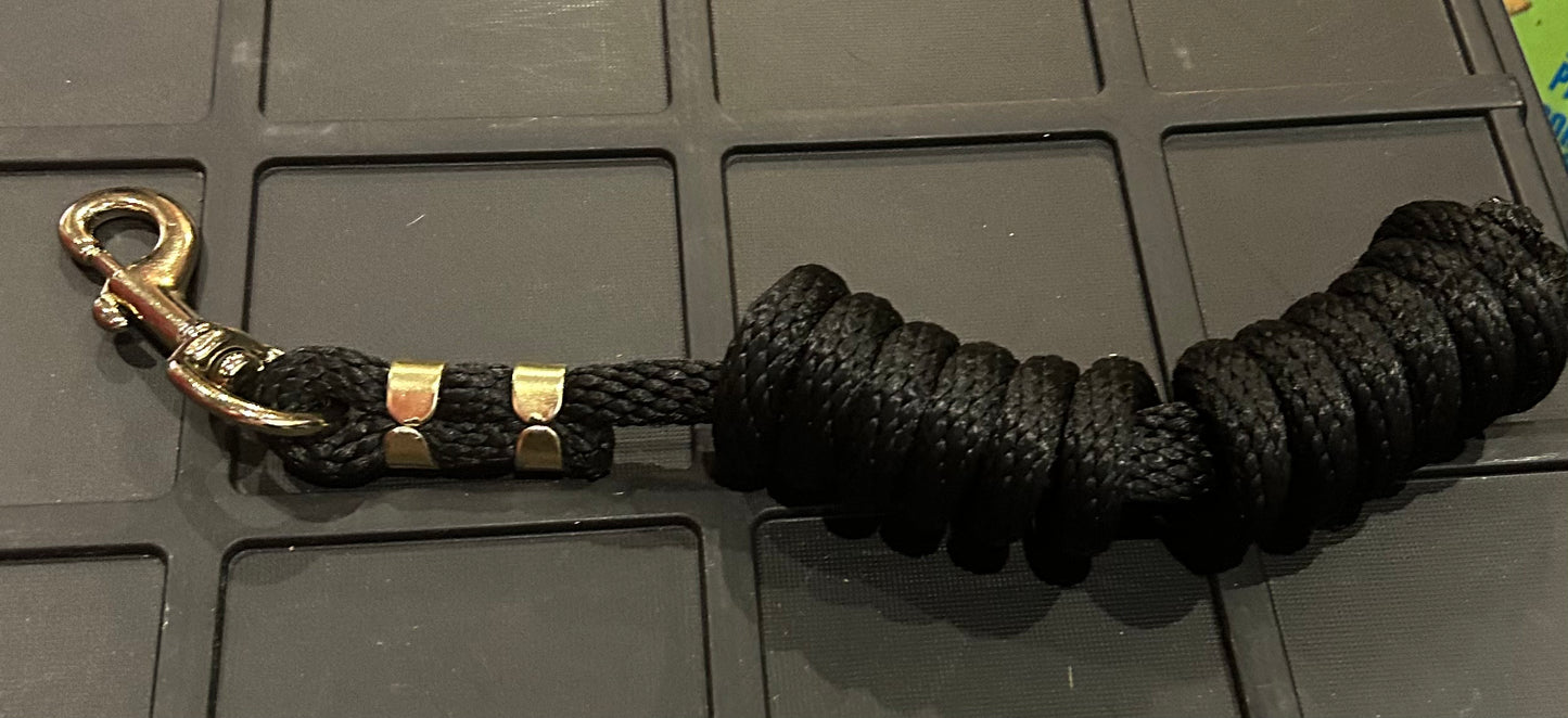 Black rope lead rope