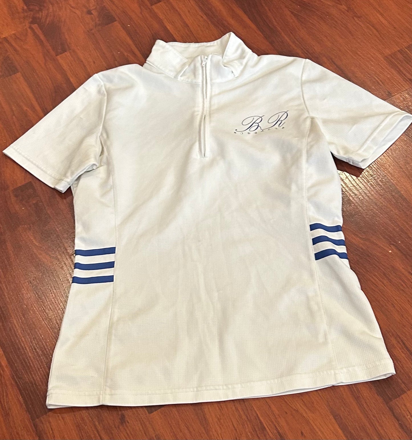 BR medium white short sleeve show shirt