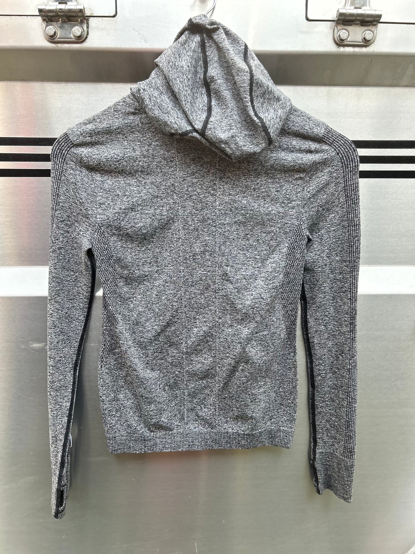 Euro Star top melody hoodie XS