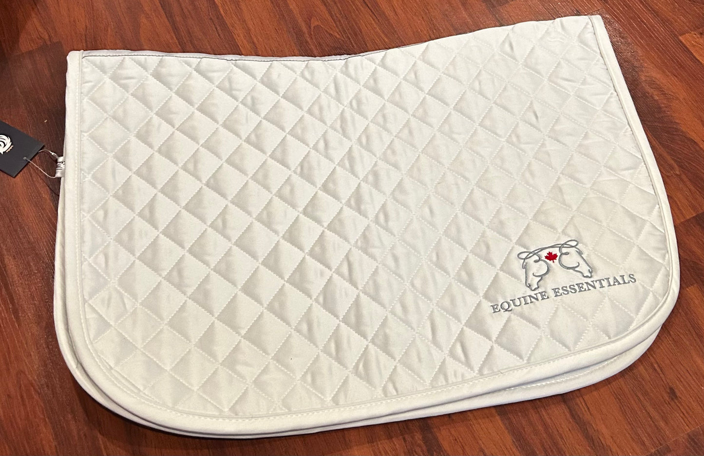 Equi snow full size white jumper pad. Embroidered.
