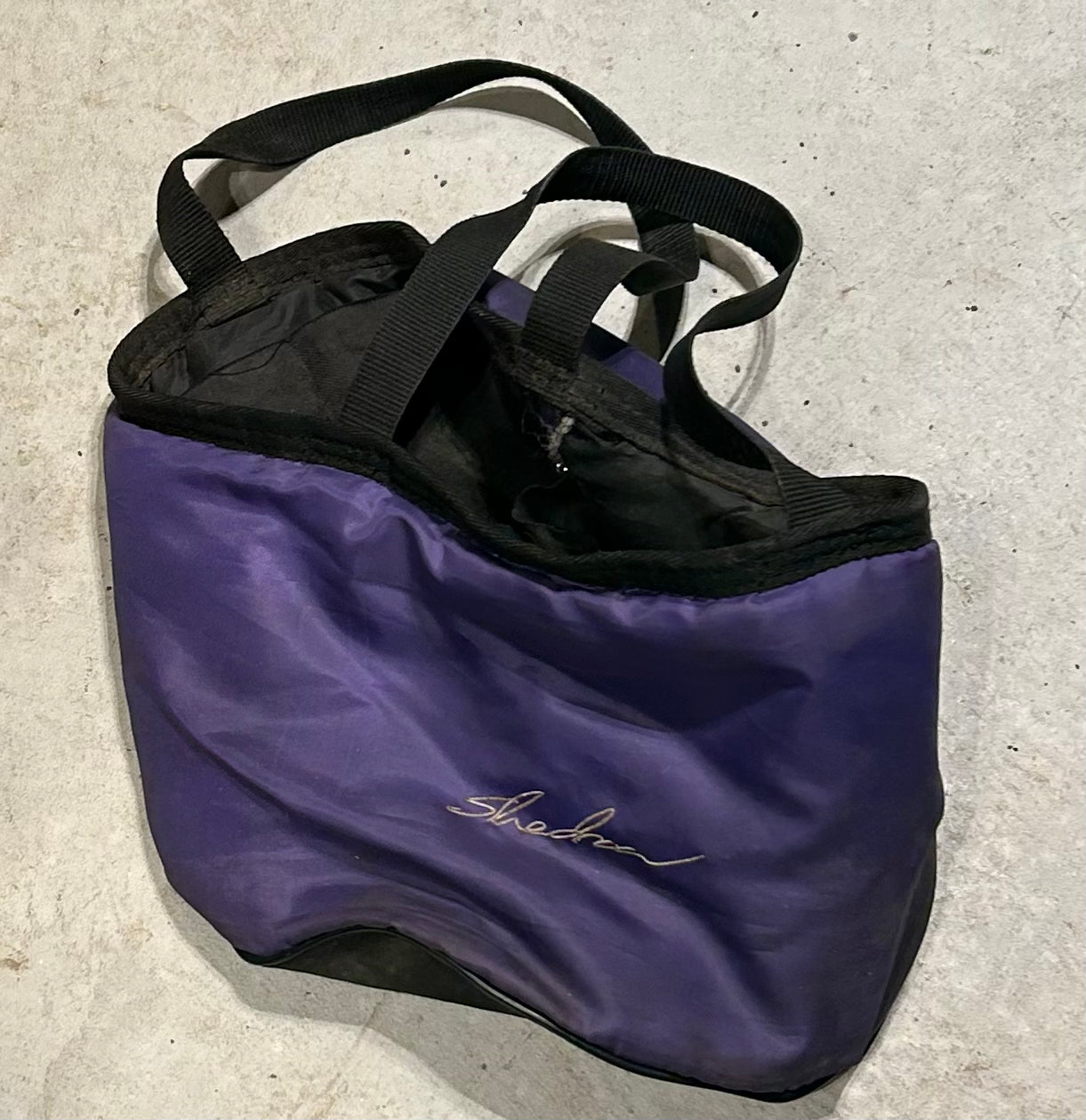 Shedrow Brush bag purple