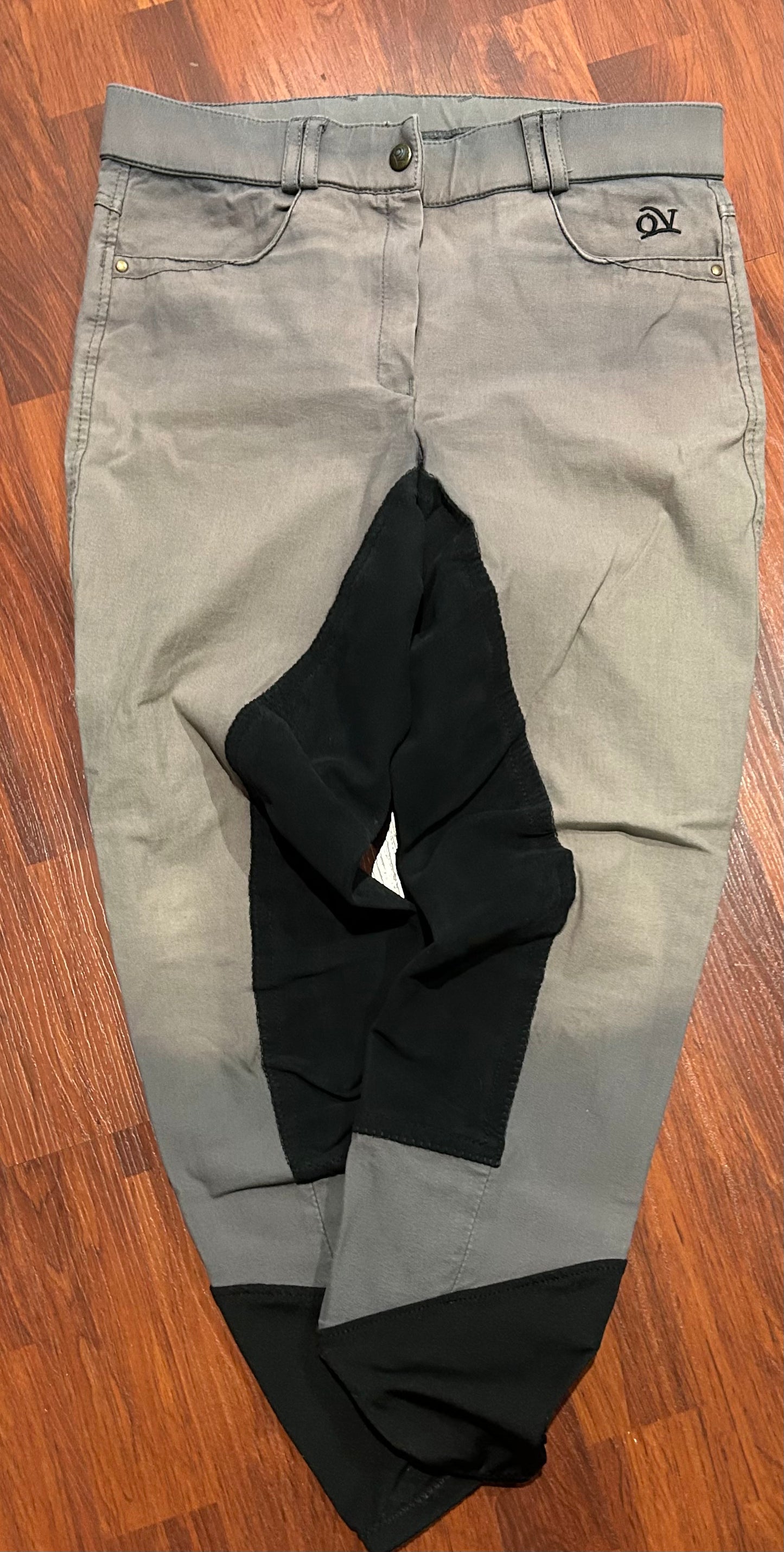 Ovation 28R Milano full seat breeches faded grey