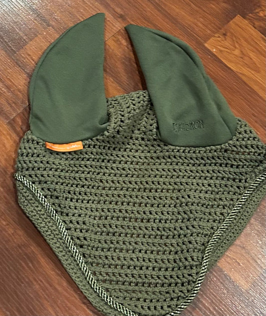 Eskadron platinum green fly bonnet large