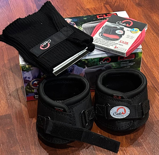 Cavallo Cute little boot size M3. With comfort sleeves and pads. Brand new.