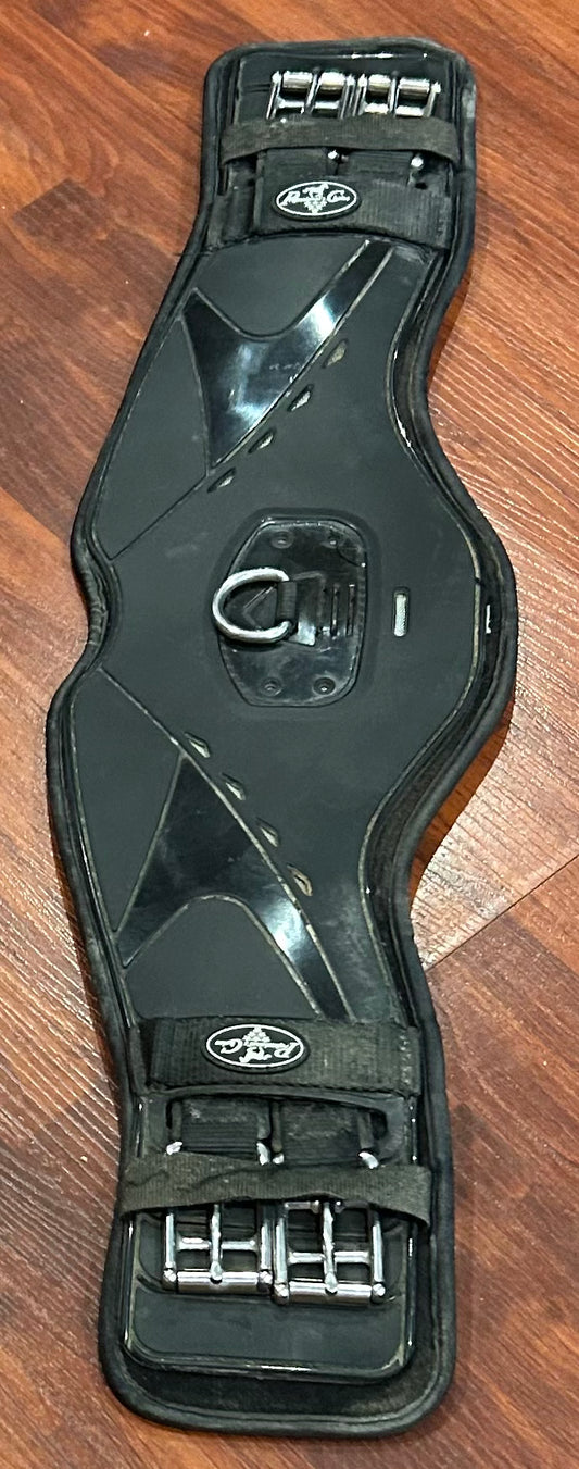 22” professionals choice contoured Ventech dressage girth. Removable neoprene