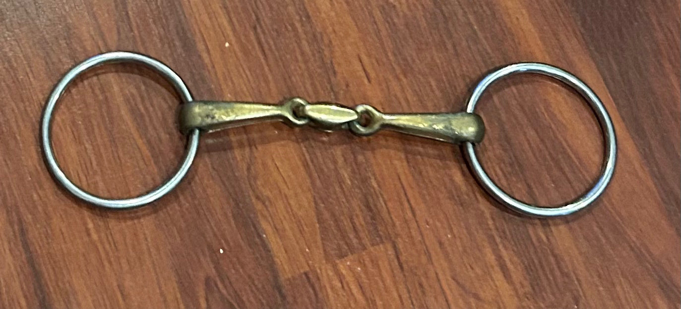 5.5” loose ring with lozenge