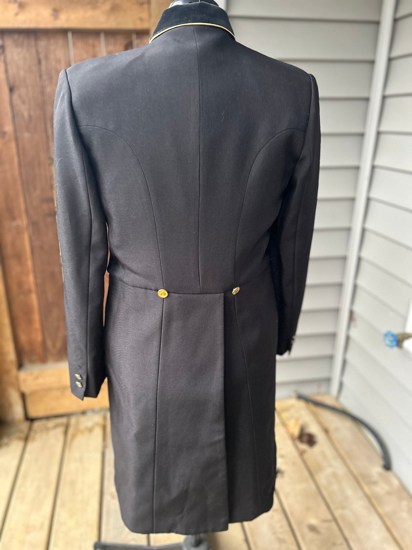 Shires size 36 black tail coat