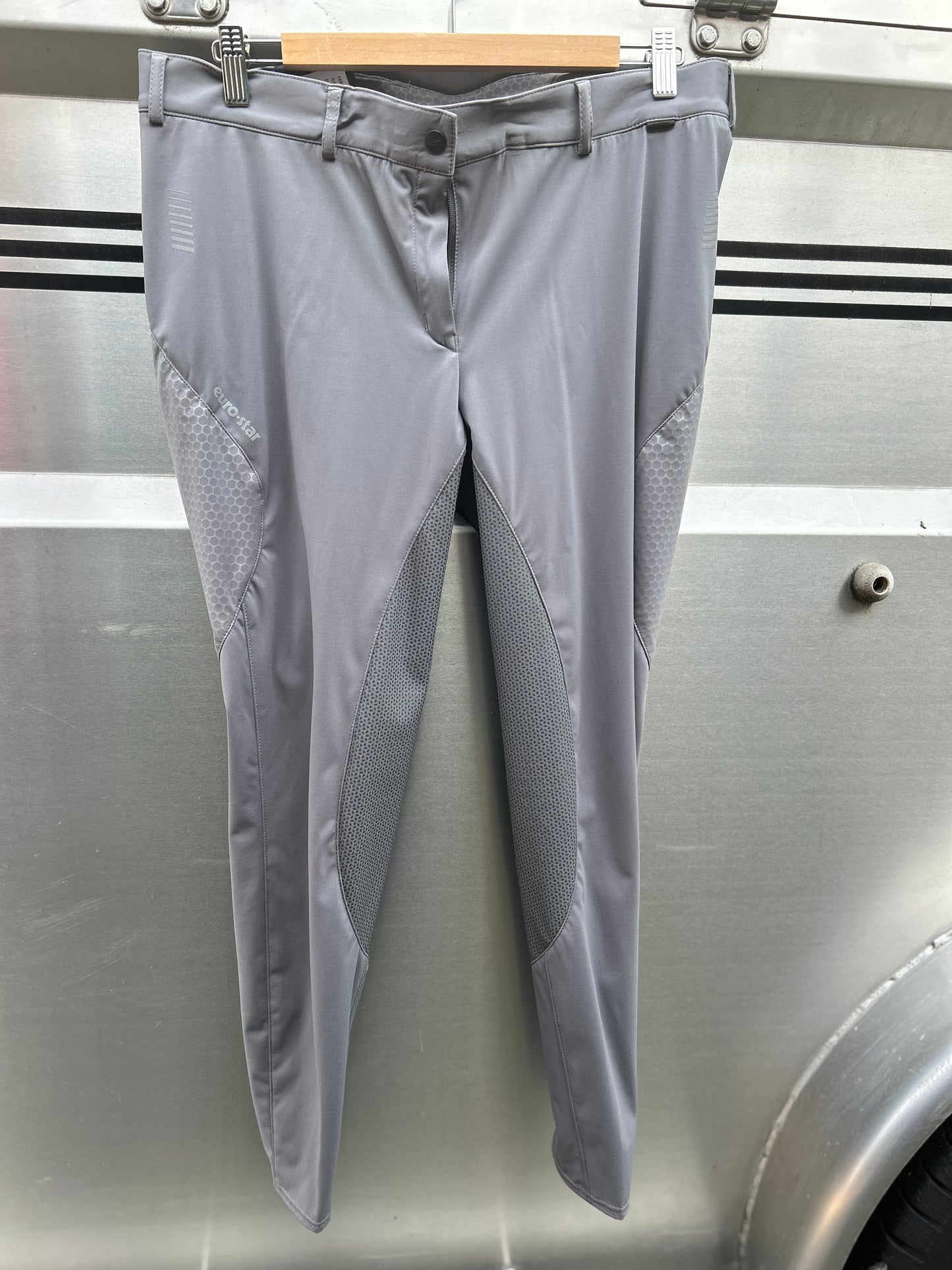 34L Euro Star Ladies breeze full seat breeches