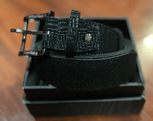 Kingsley belt squares black. New.