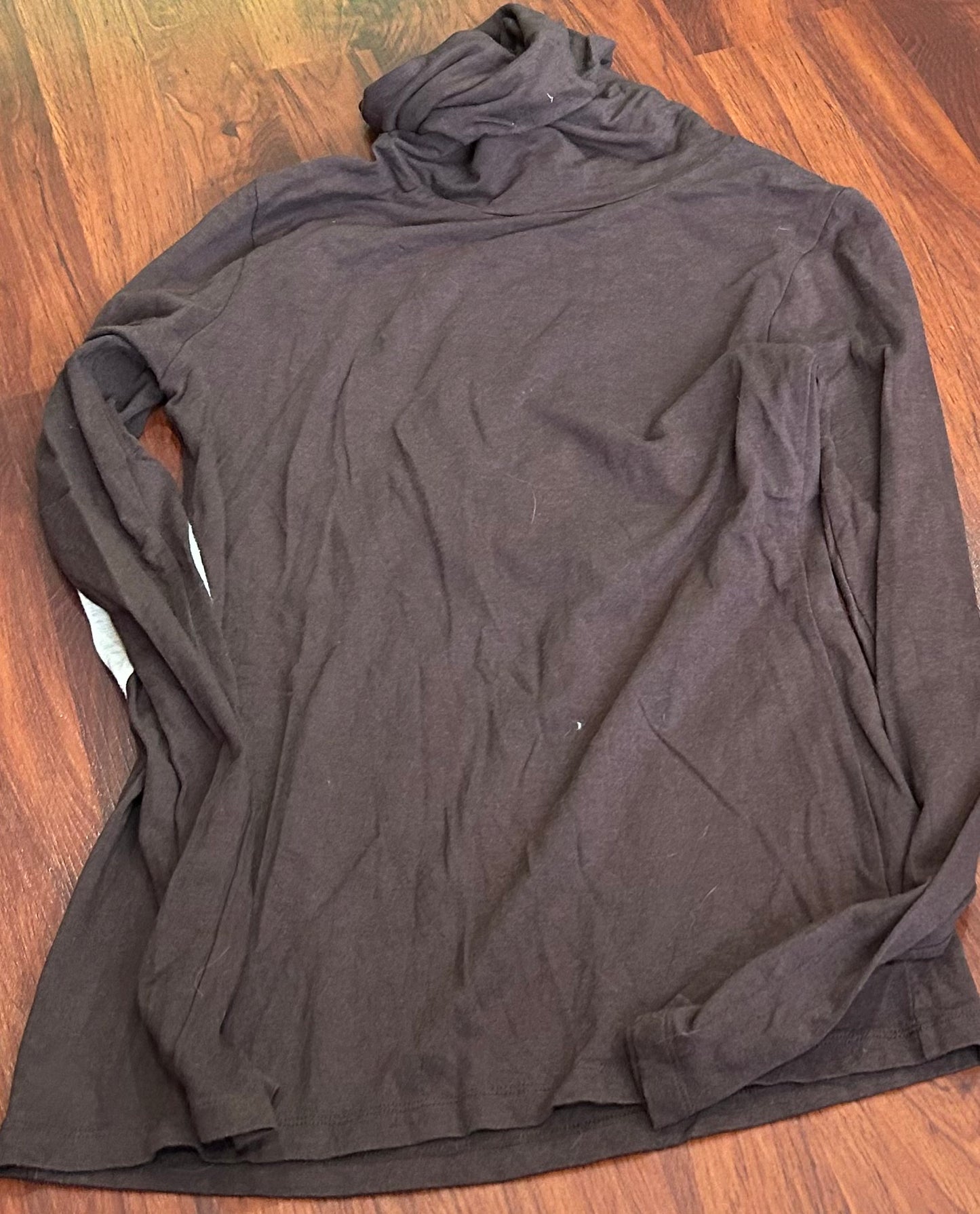 Asmar XS brown turtleneck