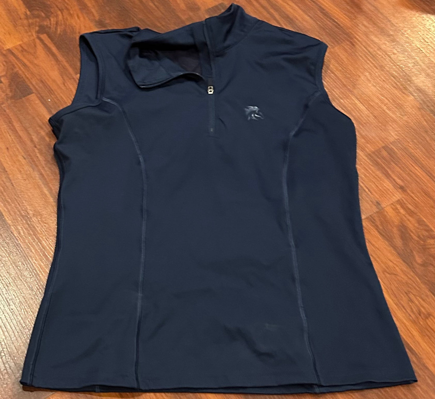 Temteq XS navy sleeveless shirt