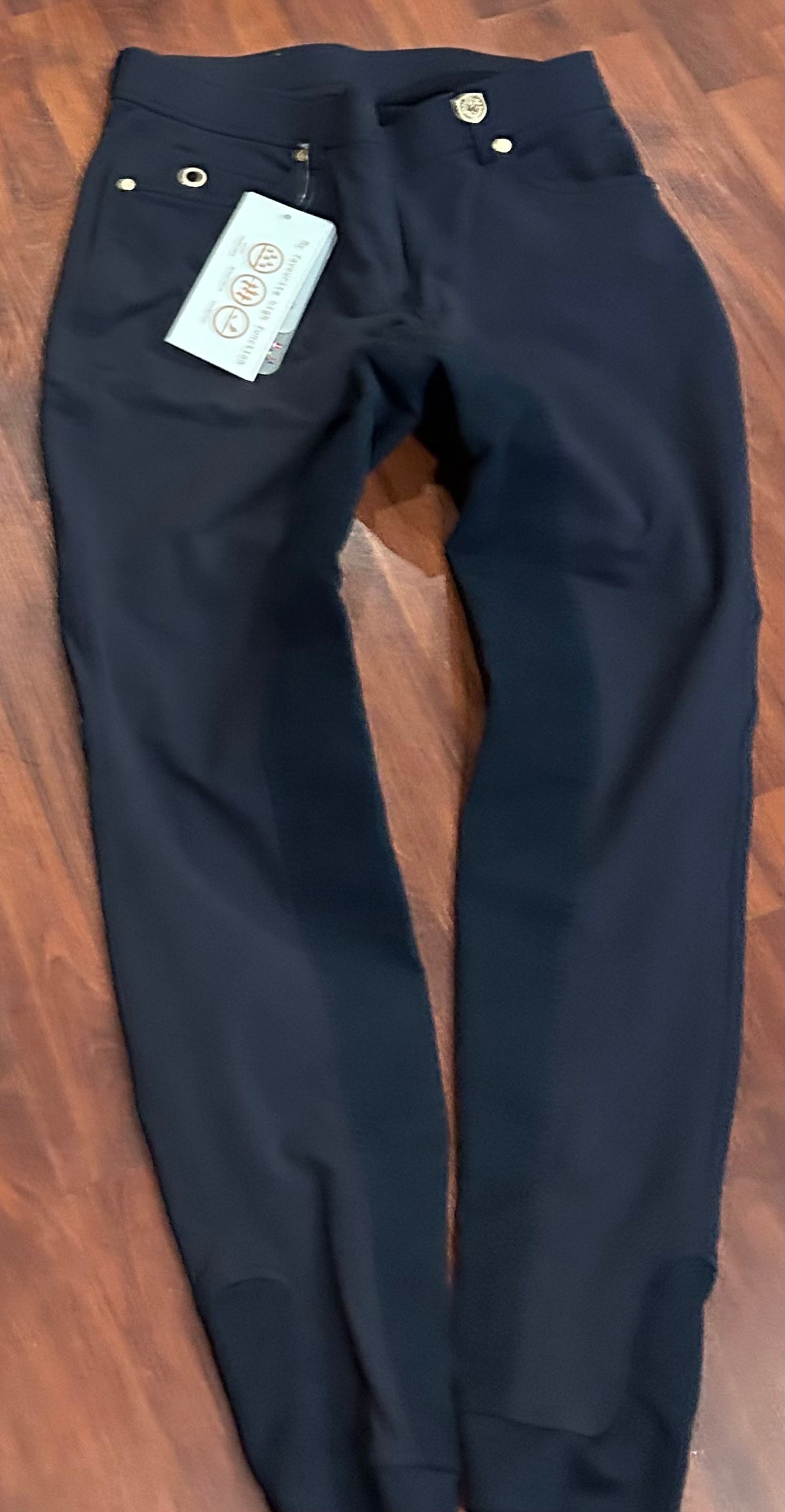 HKM size 28R suede full seat navy breeches. Brand new