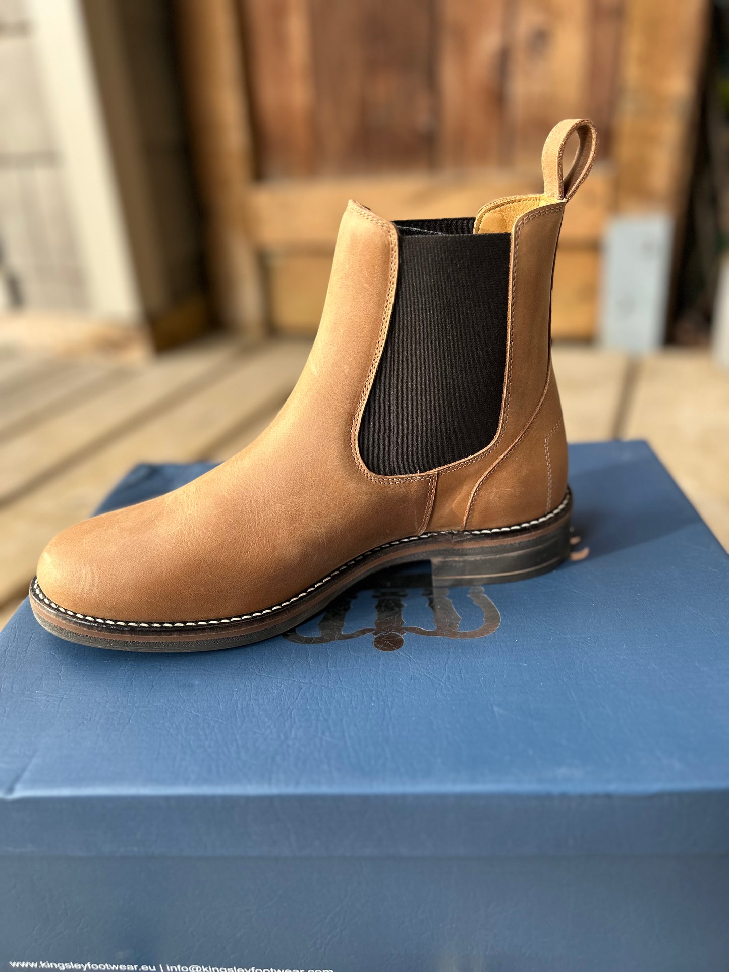 Size 39 Kingsley Amsterdam gaucho brown. New