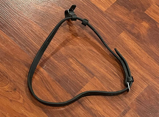 Black flash with buckle