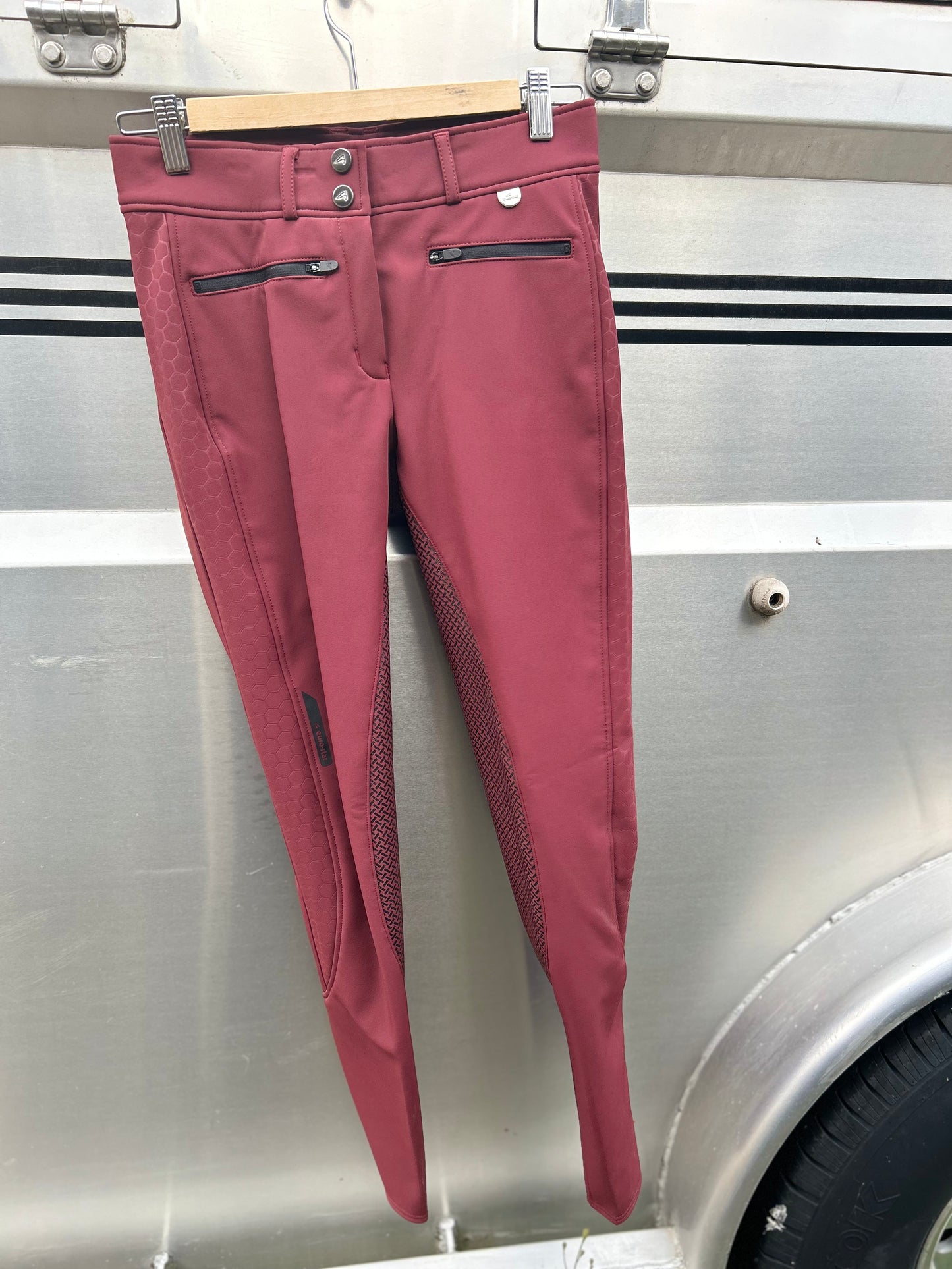 26R Euro Star Pharis Zinfandel full seat breeches