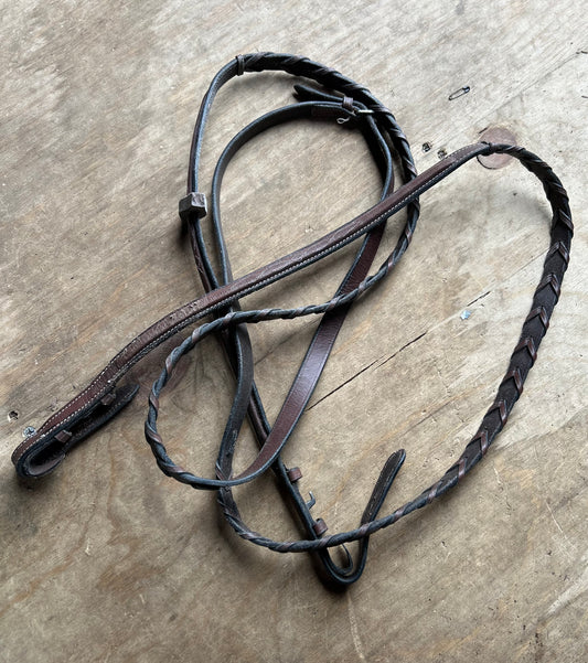 Fancy stitch leather reins