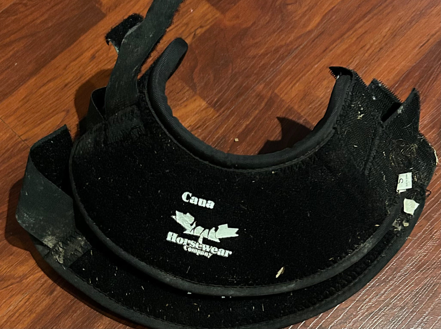 Canadian horseware small no turn bell boots