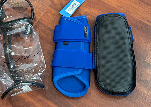 Shedrow large schooling boot blue (2). New with tags