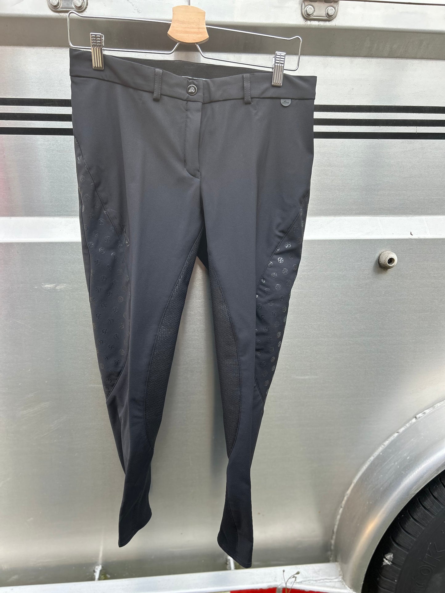 30R Euro Star Victory black full seat breeches