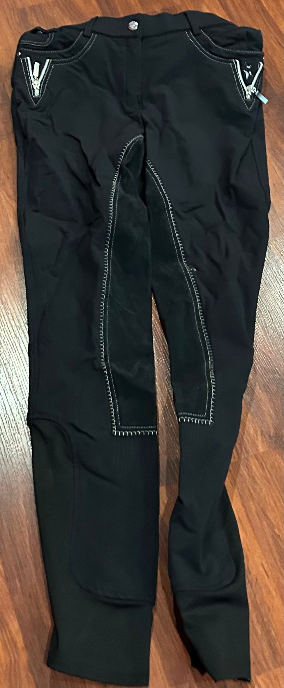 Shining star size 28 (measure 26”) black full seat breeches