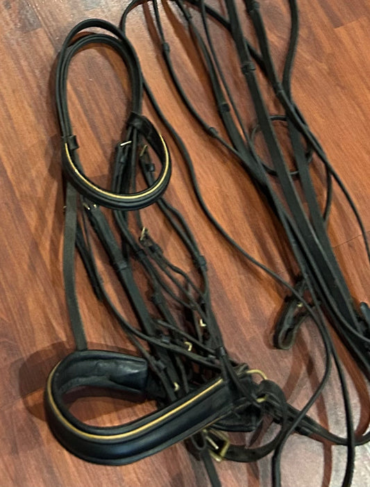 Otto Schumacher full size double bridle black with gold. Needs oiled